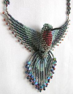 beading - Google Search Motifs Perler, Beading Patterns Free, Beaded Jewlery, Seed Bead Patterns, Humming Bird, Beaded Crafts, Beaded Animals, Beading Projects, Beaded Jewelry Patterns