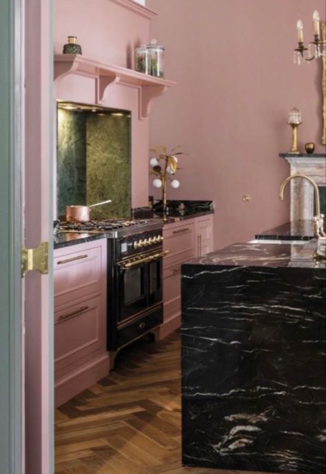 Rental Makeover, 60s House, Glam Kitchen, Maximalist Home, Victorian Kitchen, Chic Bathrooms, Pink Kitchen, Kitchen Wallpaper, Barbie Dream House