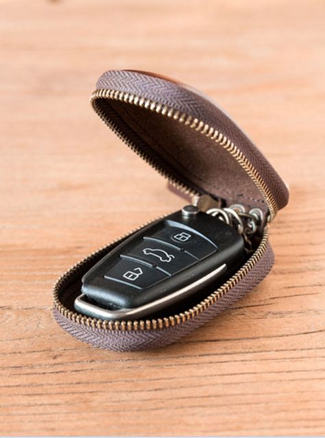 Car Key Case|Genuine Leather car keys wallet -Men key case with zipper by MaterialsByOnlygirl on Etsy Small Cute Gifts For Men, Car Key Wallet, Shop Car, Car Key Holder, Leather Key Holder, Leather Key Case, Car Key Case, Key Wallet, Key Tags