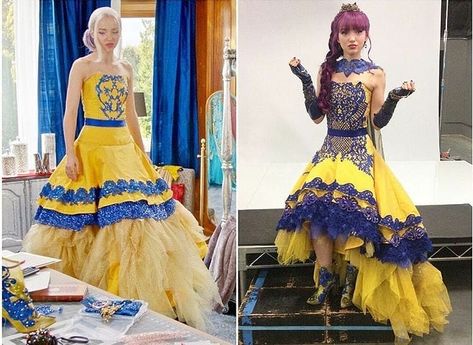 Mal dress 💜💜💜💜 #mal #descendants Punk Gown, Evie Descendants, Mal Descendants, Descendants Costumes, Disney Descendants Movie, Descendants Characters, Descendants Party, Disney Channel Descendants, Disney Descendants 3