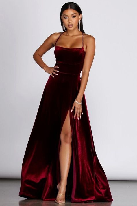 be53ee61104935234b174e62a07e53cfdesc40009443ri Trendy Prom Dresses, Stunning Prom Dresses, Red Velvet Dress, Cute Prom Dresses, Pretty Prom Dresses, Prom Outfits, Grad Dresses, Dresses 2020, Black Prom Dresses