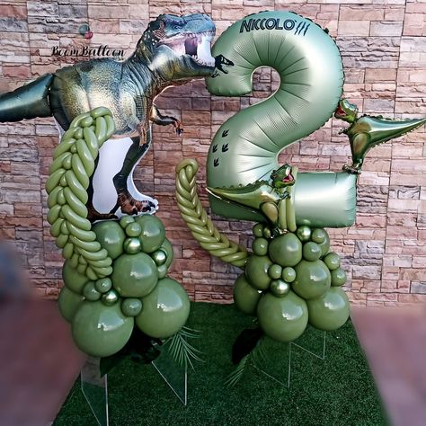 Dino Balloon Bouquet, Dinosaur Balloon Bouquet, Dinosaur Balloons, 5 Birthday, Balloon Birthday, Balloon Design, 4th Birthday Parties, Balloon Bouquet, 1st Bday