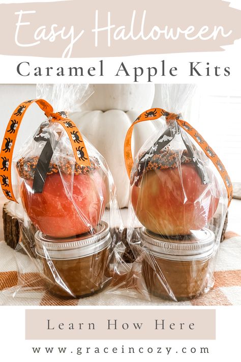 Caramel Apple Kit Gift, Caramel Apple Favors, Carmel Apples Halloween Ideas, Caramel Apple Gift Ideas, Caramel Apple Kits, Caramel Apple Gifts, Caramel Apples Halloween, Diy Caramel, Festival Table