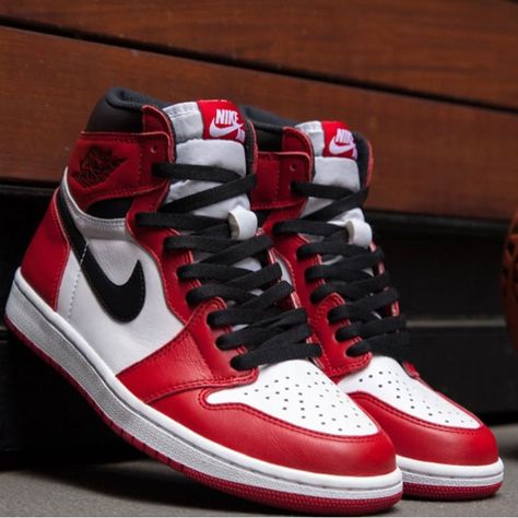 Brand new Nike Jordan 1 Chicago in size 10.5. These are the OG Chicago colorway and are in excellent condition. #Nike #Jordan1 #Chicago Athelic Shoes, Red Air Jordans, Tenis Air Jordan, Nike Jordan Air 1, Chicago Jordan 1, Jordans Men, Basketball Jordan, Nike Shoes Jordan, Air Jordan 1 Chicago