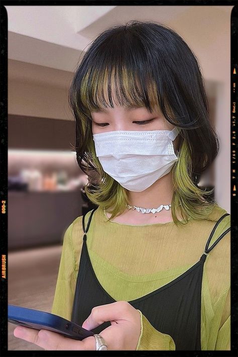 Wolf Cut Hair - Hair Color Idea Hair Inspo Under Color, Coloured Hair With Bangs, Under Bangs Hair Dye, Coloured Bangs Hair, Colorful Wolfcut, Wolfcut Dyed Underneath, Under Bangs Dyed, Hair Blocking Color Hairstyles, Colored Bangs Black Hair