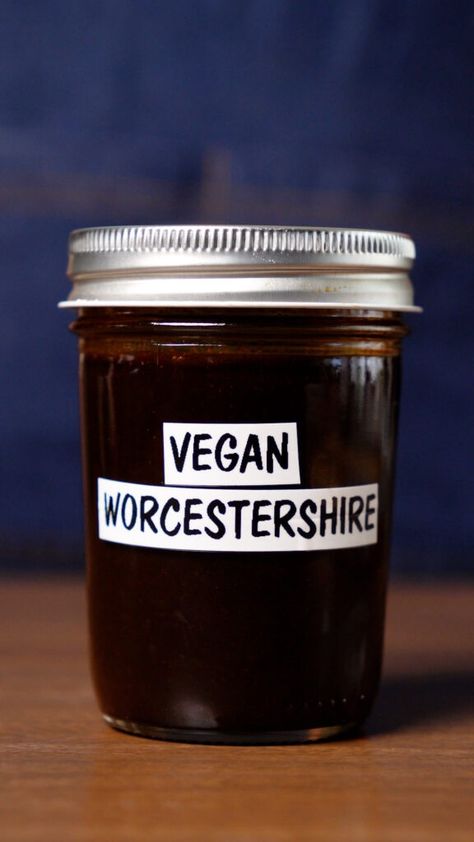 Vegan Worcestershire - Thee Burger Dude Dessert Taco, Carne Asada Recipes, Sandwich Sauces, Vegan Worcestershire Sauce, Diy Food Gifts, Breakfast Burger, Sweet Treats Desserts, Vegan Sour Cream, Natural Food Coloring