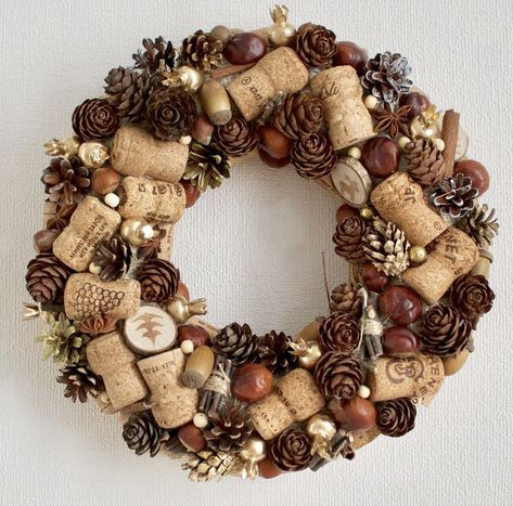 Cork wreath diy