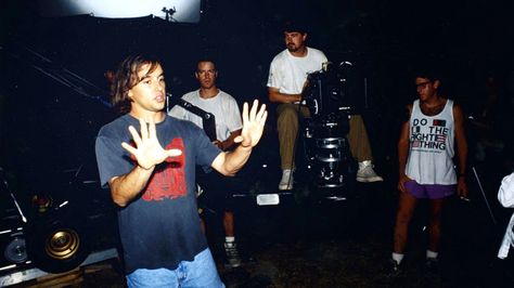 Episode 87 - Richard Linklater.  Writer/director Richard Linklater sets up a scene on the set of "Dazed and Confused", 1993. Joey Lauren Adams, Jason London, Rory Cochrane, Richard Linklater, Cole Hauser, Comedy Film, Dazed And Confused, Ensemble Cast, Milla Jovovich