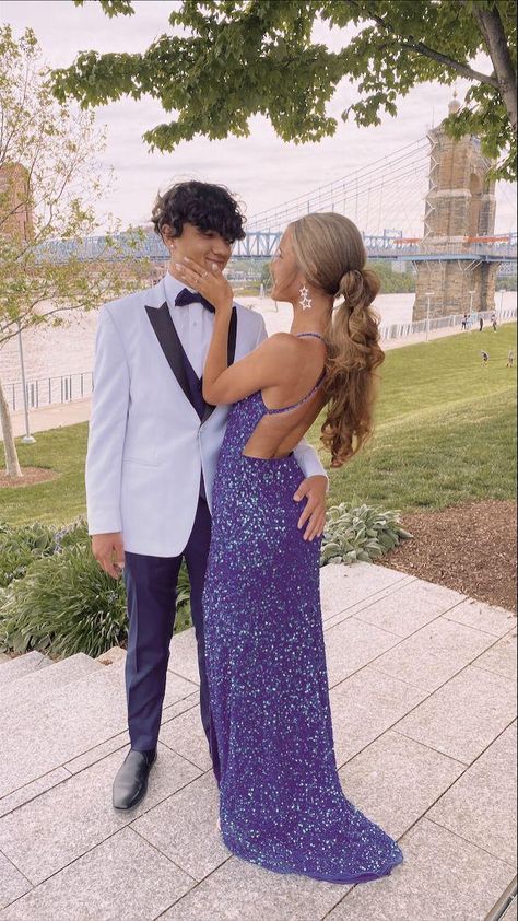 Prom Hairstyles With Dress Type, Hairstyles Dances Formal, Trending Prom Hairstyles, Prom Strapless Dress Hair Ideas, Prom Dresses And Hairstyles, Hoco Hair For Open Back Dress, Prom Hairstyle Up, Prom Curled Ponytail, Best Hairstyles For Prom