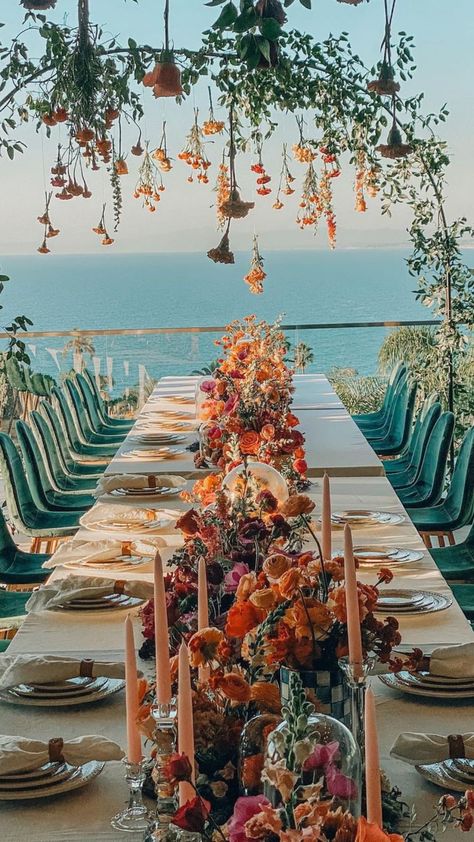 Summer Wedding Centerpieces, Italian Inspired Wedding, Mediterranean Wedding, Water Wedding, Summer Wedding Outdoor, Outdoor Wedding Reception, Wildflower Wedding, Long Table, Wedding Dinner