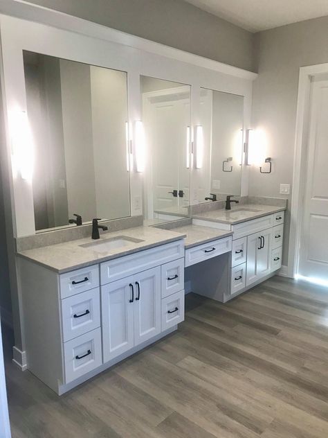 Long Bathroom Vanities With 2 Sinks, 6 Ft Bathroom Vanity Double Sinks, Vanity With Double Sinks, Two Sink Vanity With Makeup Area, 2 Sinks With Vanity In Middle, Makeup Vanity Between Two Sinks, Master Bath Ideas With Vanity, 2 Separate Sink Vanity Bathroom Ideas, Sink And Vanity Combo