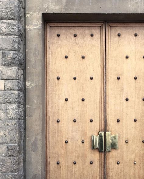 Bedroom Bathroom Door, Thomas Pheasant, Front Door Hardware, Rustic Front Door, Millwork Details, Door Detail, Traditional Interior Design, Doors And Hardware, Entry Door