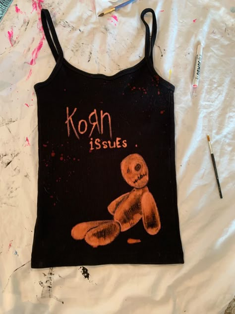 bleach alt fashion design custom tank top Bleaching Ideas Clothes, Bleach Top Diy, Emo Bleach Shirt, Bleach Top Design, Bleached Shirts Ideas, Bleach Shirt Design Grunge, Bleach Band Tee, Bleach Hoodie Designs Y2k, Bleached Top