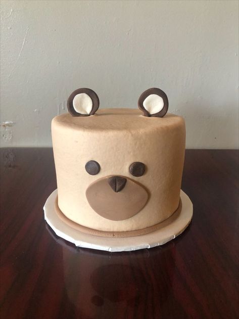 Bear Face Cake, Face Cake, 1st Birthday Cakes, Themed Desserts, Bear Face, Smash Cake, Cute Bear, Cute Bears, Cake Smash