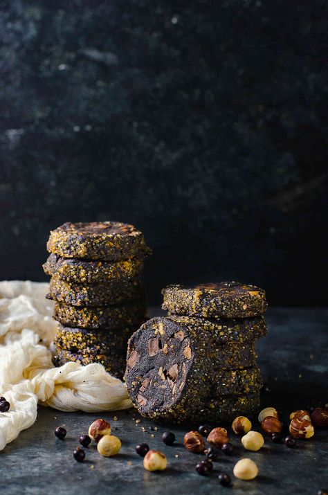 Juniper Berry spiced Chocolate Hazelnut Cookies - these slice and bake chocolate hazelnut cookies are easy to make, and have a unique bittersweet, chocolatey, nutty, floral flavor profile with a crunchy edge and soft, fudgy center! Hazelnut Cookies Christmas, Juniper Berry Recipes, Juniper Recipes, Dried Juniper Berry Recipes, Cooking With Juniper Berries, Yule Cookies, Gingerbread Cookies Crunchy, Forest Recipes, Shortbread Cookies With Edible Flowers