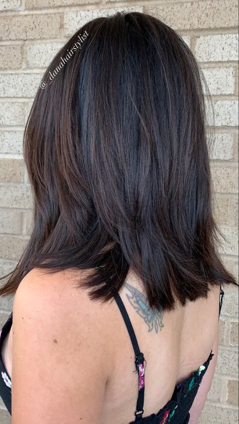 Lob Haircut Straight Layered, Collarbone Hair Length Layers, Long Bob Layers Straight, Should Length Hair With Layers Straight, Layered Bob Long Mid Length, Long Bob With Light Layers, No Layers Medium Length Hair, Haircut Past Shoulder Length, Just Below Shoulder Haircut