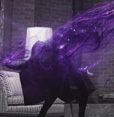 Wanda Powers Purple, Magic Tumblr, Witch Powers, Dr Marvel, Purple Magic, Dr World, Purple Witch, Marvel Aesthetic, Chaos Magic