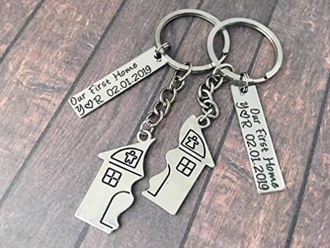 First Home Keyring Set Housewarming Puzzle Gift - Couples New House First Home Gift Set House Keys Keyring Moving In Together First Home Funny: Amazon.co.uk: Handmade Moving Together Couples First Home, 2024 Board, First Home Gifts, Moving In Together, House Keys, Puzzles Gifts, Gothic House, Amazon Handmade, Diy Electronics