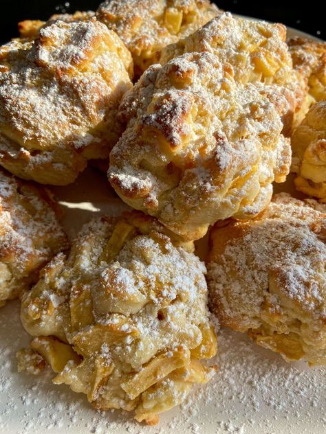 Mom’s Apple Cluster Cookies Cluster Cookies, Nonna Recipes, Italian Christmas Cake, Modern Nonna, Apple Cookies Recipes, Prune Recipes, Easy Gingerbread Cookies, Land Of Sweets, Easy Apple Cake