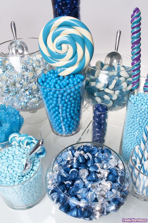 A balanced assortment of blue color shades makes this candy buffet design perfect for a variety of parties and events. Plus, the mixture of chocolates with fruity flavors offers a delicious candy feast for all! Blue Candy Buffet, Blue Buffet, Buffet Dessert, Candy Buffet Tables, Candy Bar Wedding, Candy Display, Candy Station, Cake Candy, Blue Candy