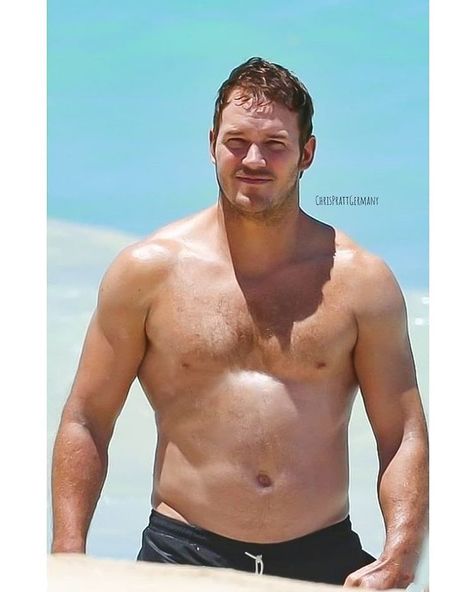 Chris Pratt Chris Pratt Photoshoot, Chris Pratt Body, Chris Prat, Chris Pratt Shirtless, Chris Pratt Fat, Chris Pratt Motorcycle, Outdoors Tattoos, Actor Chris Pratt, Tattoos Quotes