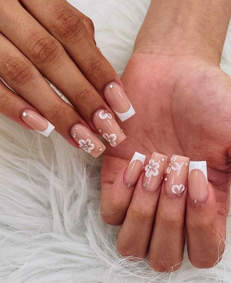 Short Acrylic Nails Designs Flower, White Flower Nails Square, Short Square Acrylic Nails 3d Flowers, Short Square Acrylic Nails French Tips With Gems, French Nails 3d Flower, White French Tip Nails With Pink Flowers, Short Square Acrylic Nails Flowers, Short Nails Acrylic Flowers, Summer Nails With 3d Flowers