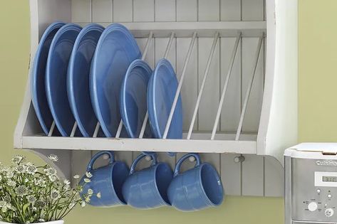 How to Build a Plate Rack - This Old House Cabinet Plate Rack, Wall Mount Plate Rack, Plate Racks In Kitchen, Wooden Plate Rack, Plate Rack Wall, Diy Plate Rack, Wooden Magazine Rack, Plate Shelves, Plate Storage