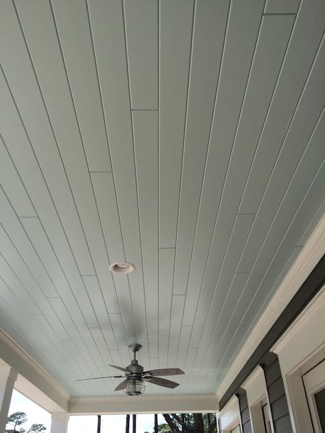 Screened Porch Ceiling Ideas, Painted Porch Ceiling, Sunroom Ceiling Ideas, Sunporch Decorating Ideas, Porch Ceiling Ideas, Rainwashed Sherwin Williams, Patio Ceiling Ideas, Deck Ceiling, Haint Blue Porch Ceiling