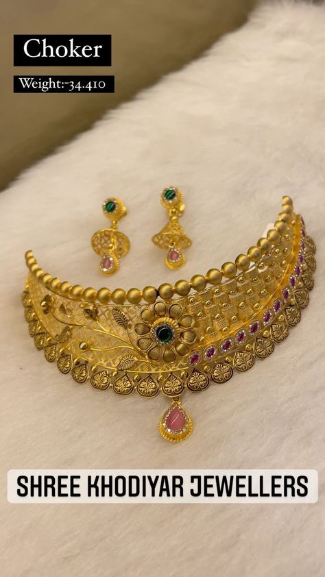 Darbari Jewellery Gold Necklace, Chokar Gold Set, Chokar Design Jewelry In Gold, Gold Jwellary, Bridal Choker Set, Rajput Jewellery, Jay Mataji, Dj Movie, Gold Jewelry Prom