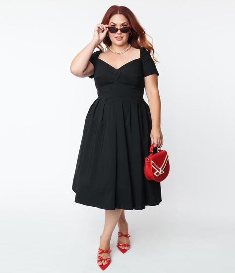 Unique Vintage Plus Size Black Sweetheart Midge Swing Dress Plus Size Birthday Outfit Ideas, Plus Size Birthday Outfit, Sweetheart Neckline Top, Vintage Brand Clothing, Uv Clothing, Plus Size Black Dresses, 1950s Outfits, Vintage Plus Size, Plus Size Vintage