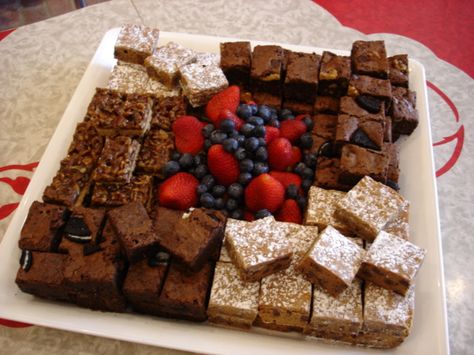 Brownie Platter Brownie Platter Presentation, Brownie Platter, Platter Presentation, Charcuterie Inspiration, Desserts For A Crowd, Board Ideas, Christmas Treats, Baby Birthday, Charcuterie Board