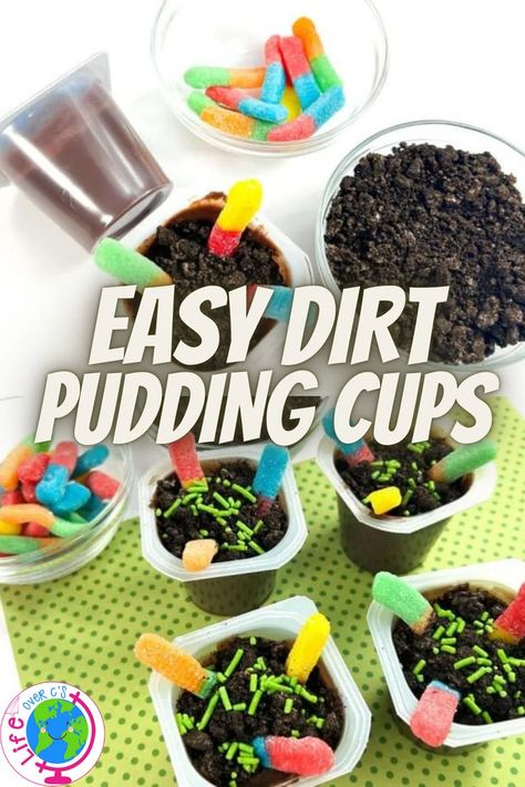 Easy Dirt Pudding Recipe, Oreo Dirt Cups, Worms In Dirt, Dirt Pudding Recipes, Dirt Cups Recipe, Dirt Pudding Cups, Dirt Dessert, Bug Snacks, Spring Snacks