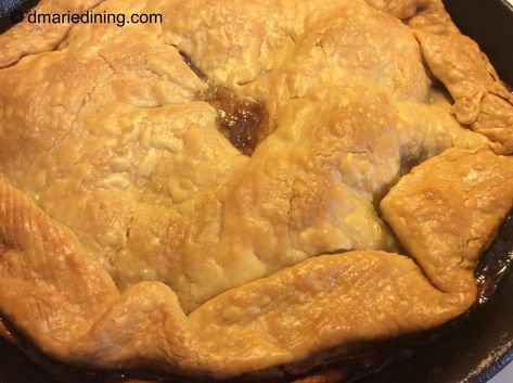 Skillet Apple Pie (Adapted from Trisha Yearwood’s recipe) – dmarie-dining Skillet Apple Pie Recipe, Tricia Yearwood Recipes, Skillet Apple Pie, Trisha Yearwood Recipes, Baked Apple Recipes, Homemade Pie Crust Recipe, Trisha Yearwood, Apple Pie Recipe, Apple Dessert Recipes