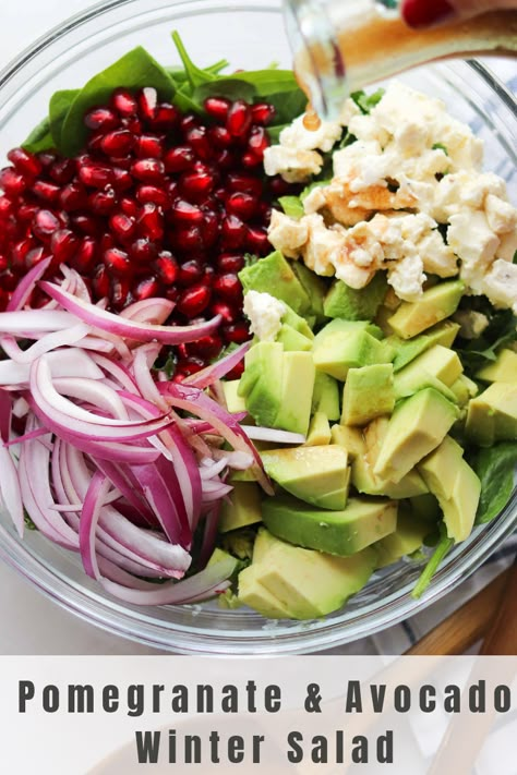 Cut Pomegranate, How To Cut Pomegranate, Simple Balsamic Vinaigrette, Avocado Spinach Salad, Plant Based Salads, Healthy Meals On A Budget, Veggies Salad, Spinach Avocado, Turmeric Juice