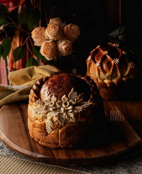 Slavski Kolač - Serbian ceremonial Slava bread - Bake-Street.com Ukrainian Bread Recipes, Fancy Bread, Serbian Recipes, Candied Fruit, Types Of Bread, Baking Tins, Family Celebrations, Easter Celebration, Citrus Fruit