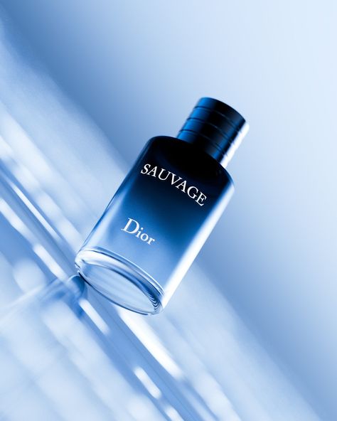 Dior Sauvage Fragrance - CGI :: Behance Dior Products, Cosmetics 3d, Product Visualization, Dior Sauvage, Classy Outfits Men, 3d Product, Beauty Products Photography, Poster Maker, Blender 3d