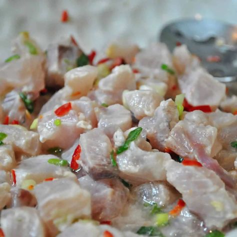 Kinilaw na Isda: The Filipino Ceviche You Need to Try Now! - Bite My Bun Pesos Money, Philippine Pesos Money, Philippine Food, Wine Flavors, Philippines Food, Flavored Rice, Filipino Foods, Filipino Dishes, Sour Taste