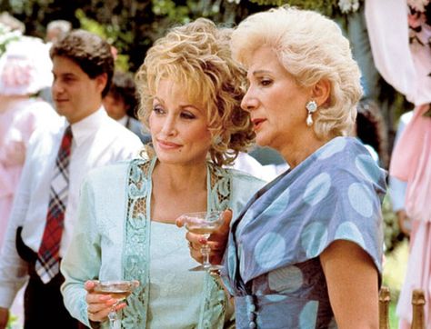 "You know I'd rather walk on my lips than to critisize anyone, but Janice Vanmeter.. I bet you money she paid 500 dollars for that dress and don't even bother to wear a girdle." "Looks like two pigs fightin under a blanket." Clairee Belcher/Olympia Dukakis -Steel Magnolias (1989) 500 Dollars, Daryl Hannah, Steel Magnolias, Movies Worth Watching, That Dress, Julia Roberts, E Card, Down South, Dolly Parton