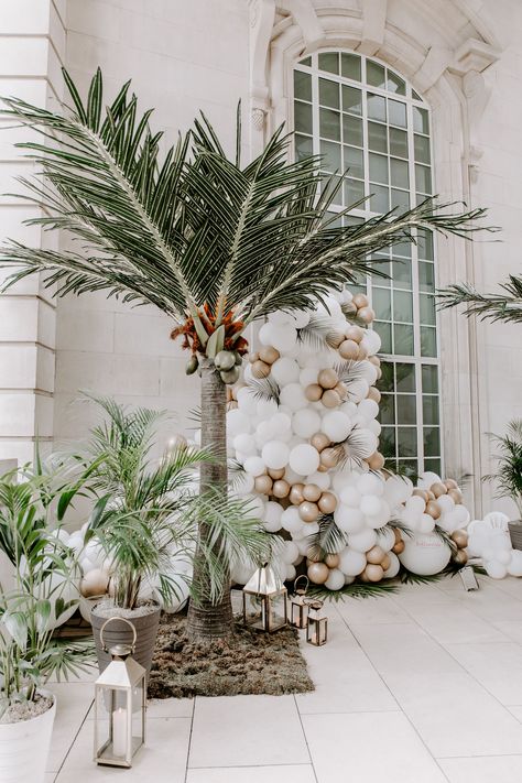 LED Palm Trees taking pride of place at Bridelux Summer Party Palm Trees Decoration, Palm Theme Party, Palm Tree Birthday Party Ideas, Palm Tree Birthday Party, Palm Tree Party Decorations, Palm Tree Balloon Arch, Wedding Palm Trees, Palm Tree Event Decor, Hendo Ideas