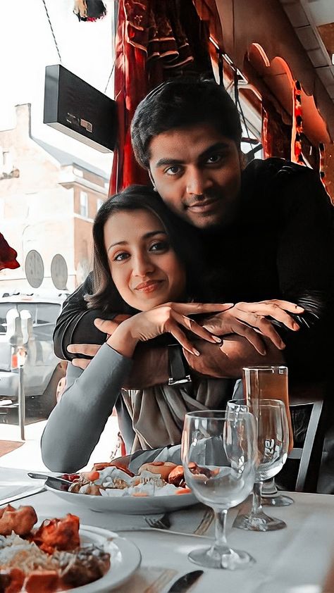 Trisha In Vinnai Thandi Varuvaya, Vinnaithandi Varuvaya, Trisha Photos, Moms Photography, Actor Quotes, Cartoon Love Photo, Android Theme, Cute Couples Photography, 3 Movie