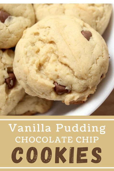 Closeup shot of vanilla pudding chocolate chip cookies in white bowl. Pudding Chocolate Chip Cookies, Chocolate Chip Pudding, Chocolate Chip Pudding Cookies, Chewy Cookies, Pudding Cookies, Chocolate Chip Cookie Recipe, Delicious Cookies, Chip Cookie Recipe, Vanilla Pudding