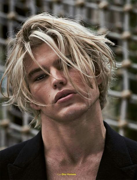 Jordan Barrett Jordan Barrett, Style Hairstyle, Corte De Cabelo Masculino, Blonde Guys, Long Hair Styles Men, Cool Haircuts, Haircuts For Men, Male Models, Medium Length Hair Styles