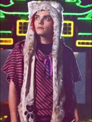 Gerard Way - Wolf Hat - Red Haired/ Danger Days Era - Wow Photo, I Love Mcr, Palaye Royale, Black Parade, Mikey Way, Evanescence, I'm With The Band, Band Stuff, Gerard Way