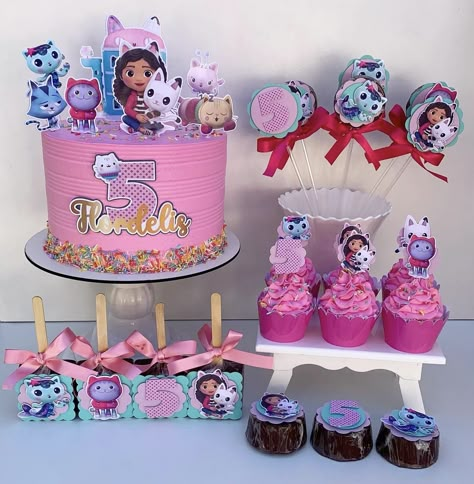 Gabby Dollhouse Cakes, Gabby Party, Gabby Dollhouse, Toddler Birthday Party, Custom Monster High Dolls, Toddler Birthday, Occasion Cakes, Monster High Dolls, 8th Birthday