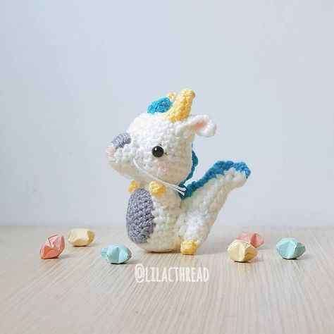 Amigurumi Haku dragon from spirited away. Crochet Haku Dragon, Haku Crochet Pattern, Haku Dragon, Anime Crochet, Crochet Dinosaurs, Etsy Patterns, Valentines Anime, Amigurumi Dragon, Crochet Plushies