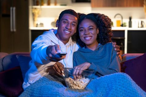 Free photo medium shot smiley couple on ... | Free Photo #Freepik #freephoto #couple-home #couple #men-women #relax Couple Watching Tv, Relaxing At Home, Woman Relaxing, Cinema Experience, Relationship Blogs, Elizabeth Bennet, Entertainment Channel, Live Channels, Sports Channel