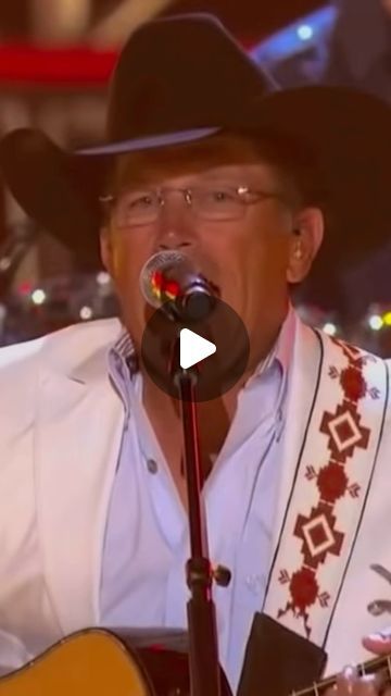 Country Sayings on Instagram: "George covering Brooks and Dunn with Kix on the harmonica… #GeorgeStrait #BrooksandDunn #countrymusic" Gorge Strait, Old Country Music Singers, Country Sayings, George Strait Family, King George Strait, Country Western Singers, Old Country Music, Best Country Singers, Rich Country