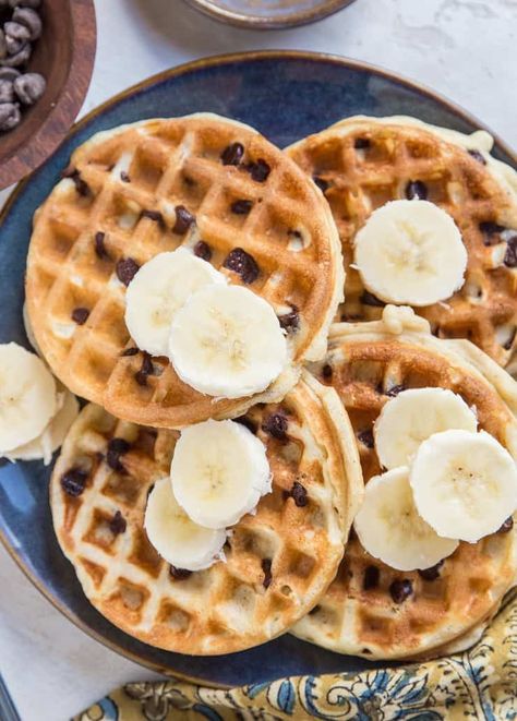 Waffle Recipe Chocolate, Chocolate Chip Sourdough, Sourdough Waffle Recipe, Dream Breakfast, Sourdough Waffles, Chocolate Chip Waffles, Crispy Waffle, Gluten Free Sourdough, Blueberry Compote