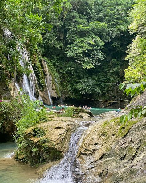 Daranak Falls, Tanay, Rizal 📸 Aya Agetro #daranakfalls #tanayrizal #philippines #philippinesbestshotsandplace Tanay Rizal, Summer Vacation Spots, Cheap Flights, Travel Agency, Tourist Attraction, Vacation Spots, Summer Vacation, Philippines, Flight