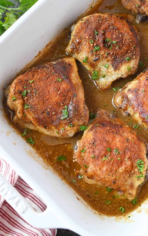 Baked Chicken With Gravy Recipes, Gravy Baked Chicken, Oven Chicken And Gravy, Moms Butter Baked Chicken, Oven Baked Chicken With Gravy, Southern Baked Chicken Recipes, Chicken And Gravy Recipes, Baked Chicken With Gravy, Chicken Breast Gravy Recipe